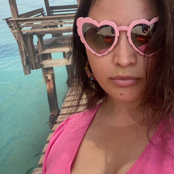 Meet your Posher, Shelby - Picture 4 of 8